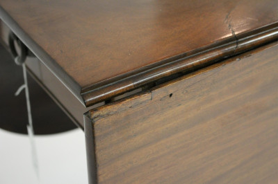 Mahogany Drop Leaf Dining Table, 19th C