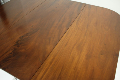 Mahogany Drop Leaf Dining Table, 19th C