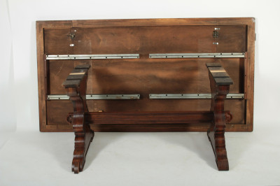 Oak and Hardwood Veneered Extension Dining Table