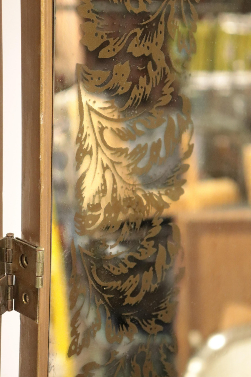 1970&apos;s Reverse Glass Gold Painted 3 Panel Screen