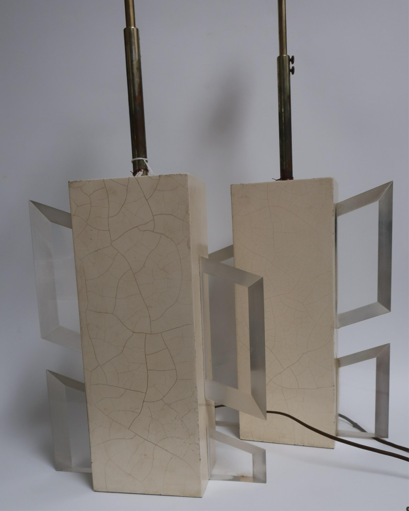 Pair 1970&apos;s White Lacquer &amp; Lucite Lamps