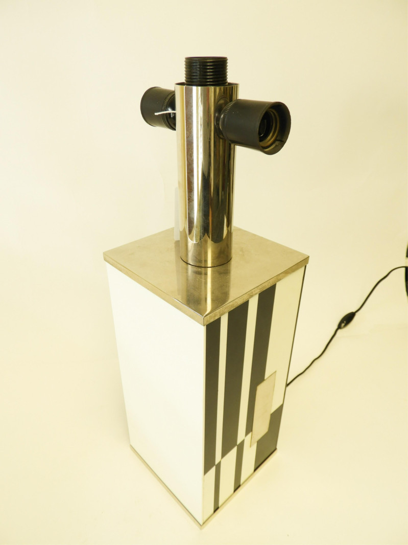 1970&apos;s Chrome and Back &amp; White Lucite Lamp