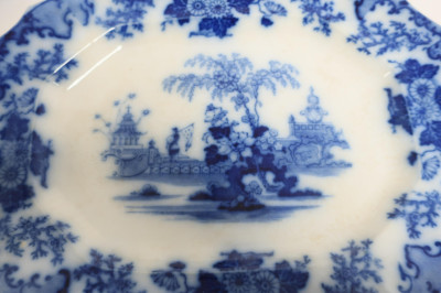 2 Flow Blue &apos;Scinde&apos; Transferware Platters, 19th C