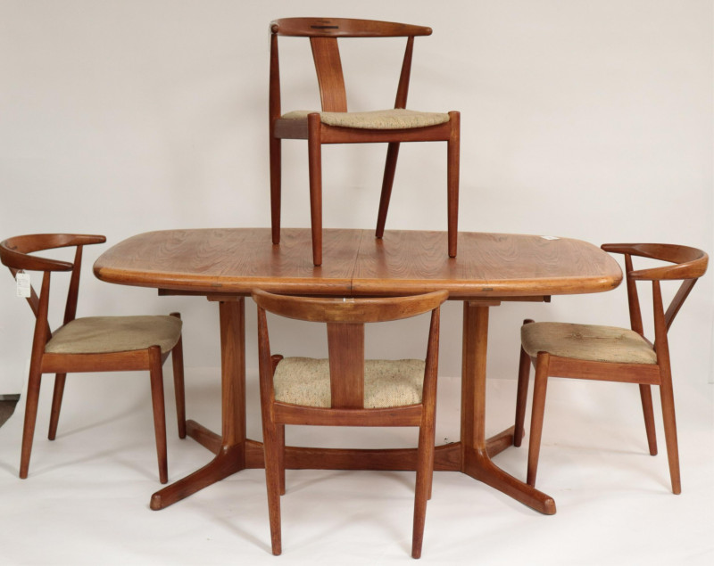 Danish Modern Teak Dining Table &amp; 4 Chairs, c 1960