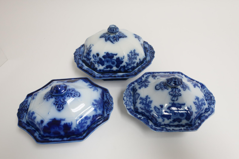 3 Flow Blue &apos;Scinde&apos; Transferware Casserole Dishes