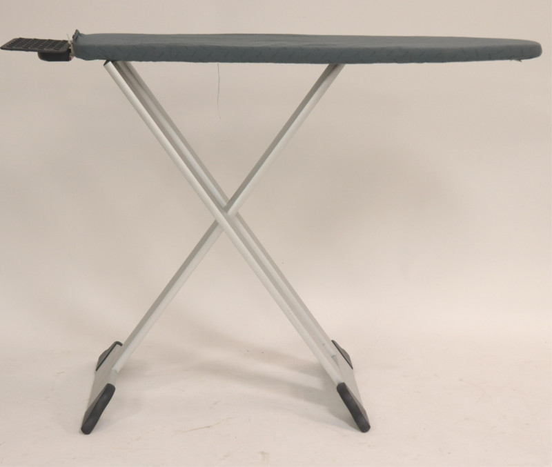 Magis Amleto Aluminum Ironing Board