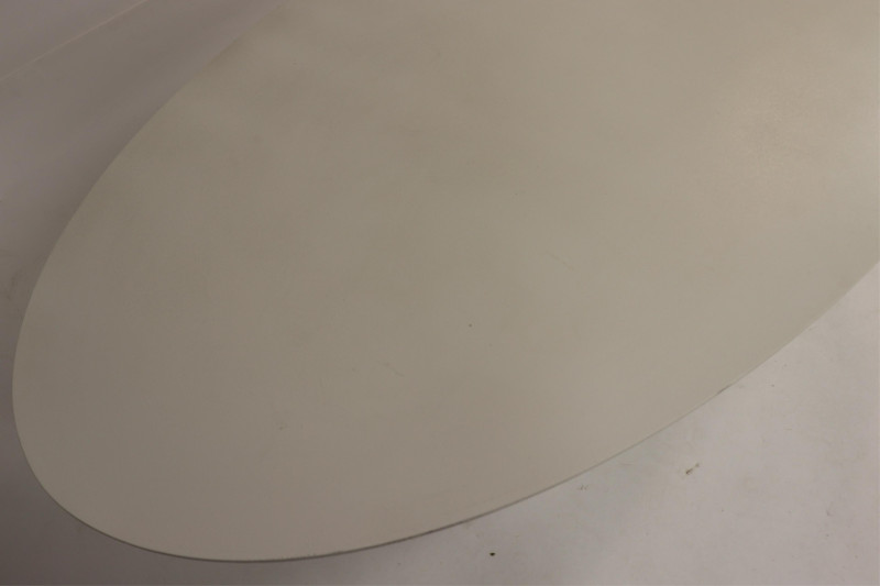 Eero Saarinen Style White Lacquer Coffee Table