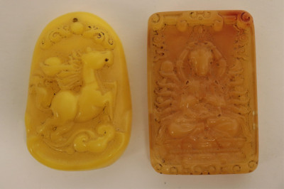 8 Asian Butterscotch Amber Carvings