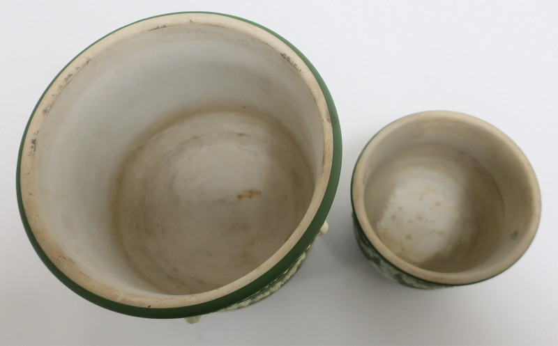2 Wedgwood Deep Green Jasper Dip Jardinieres