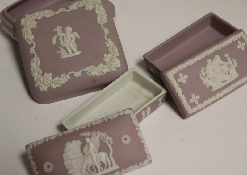11 Wedgwood Lavender Jasperware