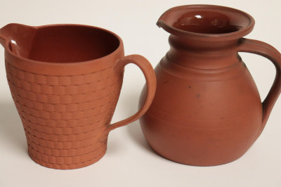 6 Wedgwood Rosso Antico Vessels