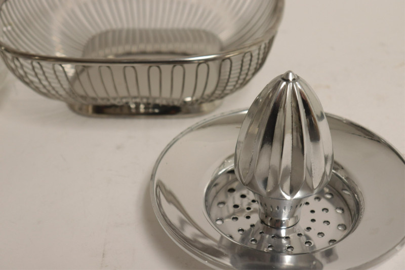 6 Alessi Steel &amp; Plastic Table Articles