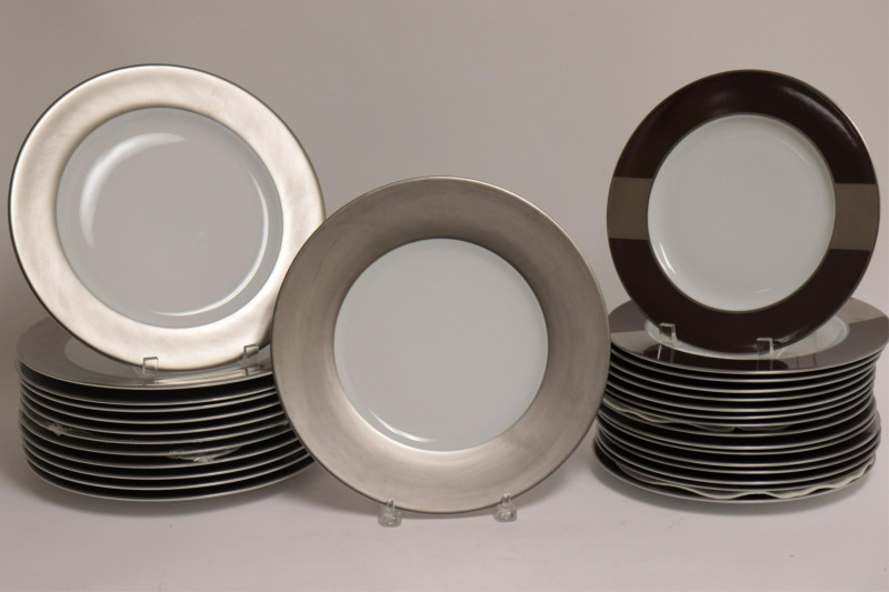 29 Puiforcat Century Porcelain Plates