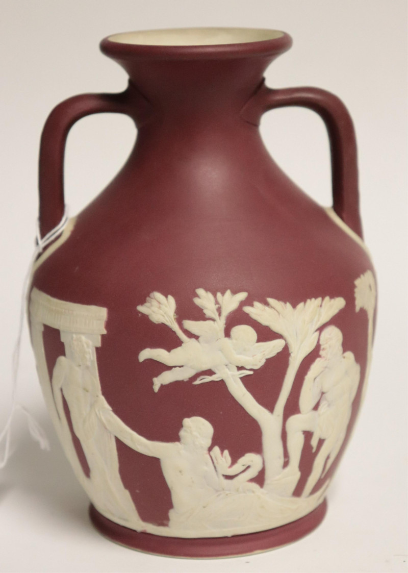 Wedgwood Crimson Jasper Dip Portland Vase