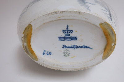 Large Harald Henriksen Royal Copenhagen Vase
